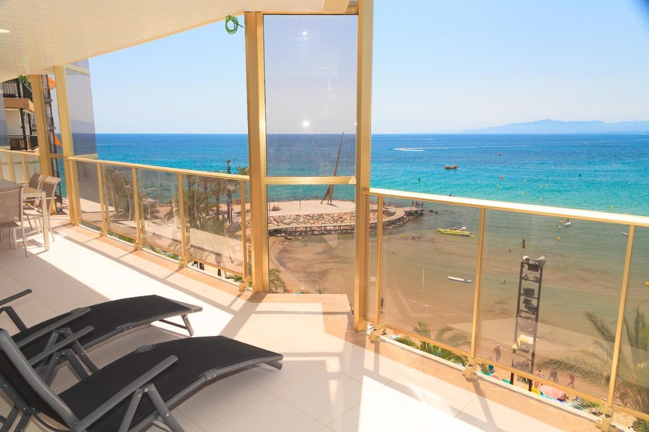 Uhc Barcino Apartments ซาลอว์ ภายนอก รูปภาพ